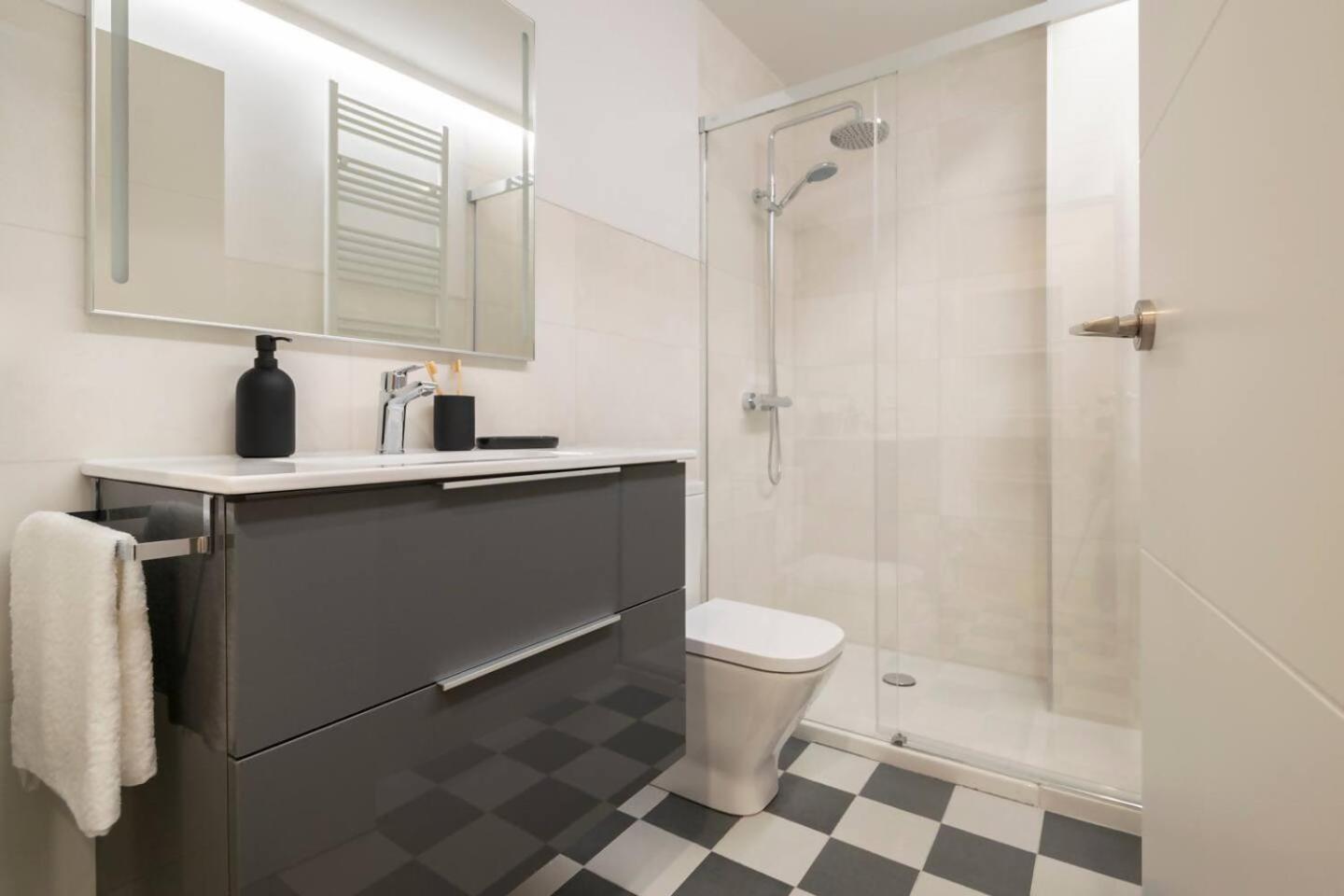 Precioso Apartamento Recien Reformado Pleno Centro بنبلونة المظهر الخارجي الصورة